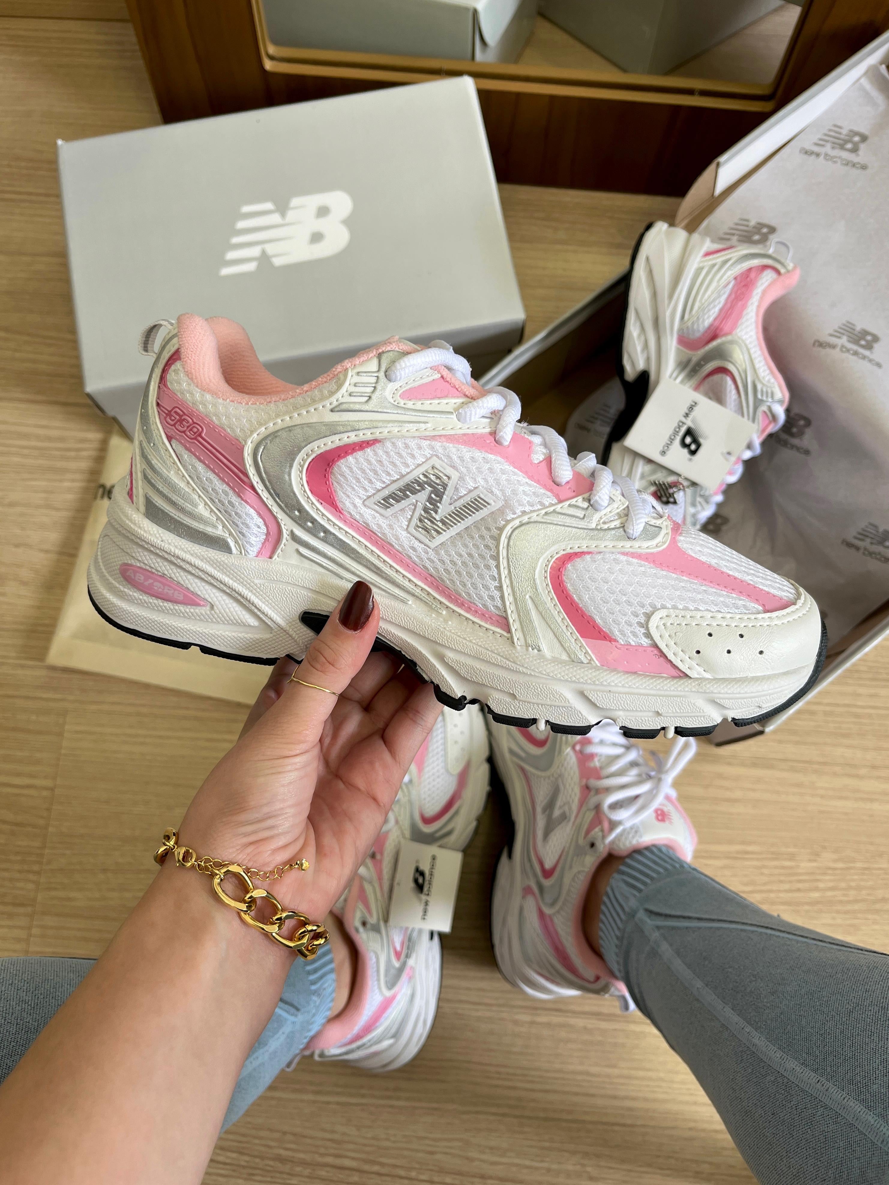 NB 530 "White / Pink"
