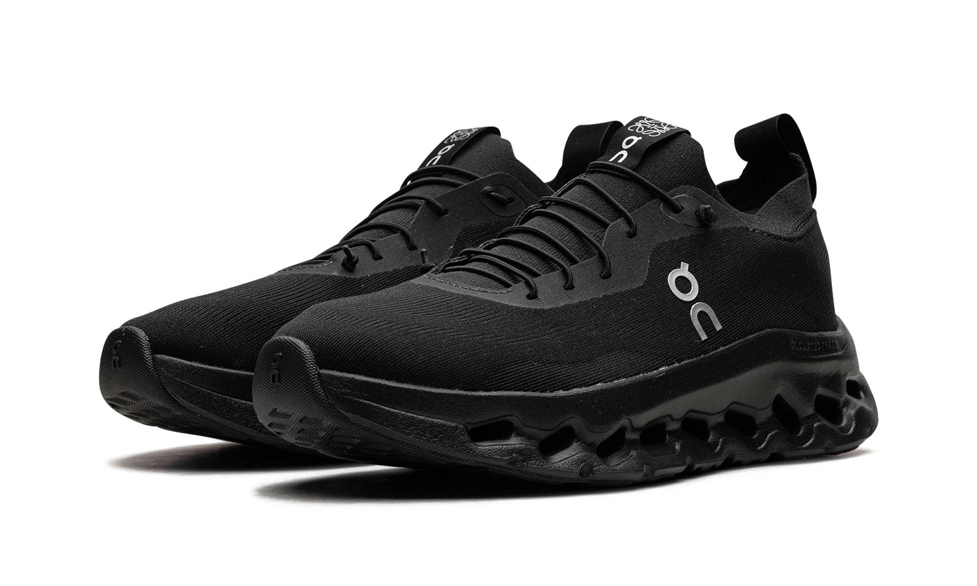 On Running Cloudtilt "LOEWE All Black"