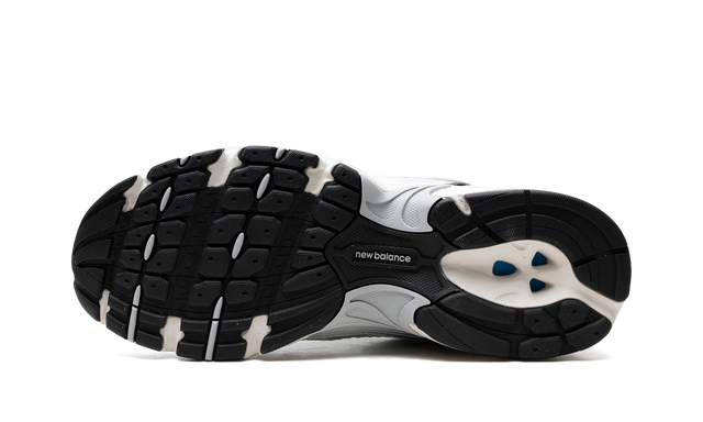 New Balance 530 "White Silver Black"