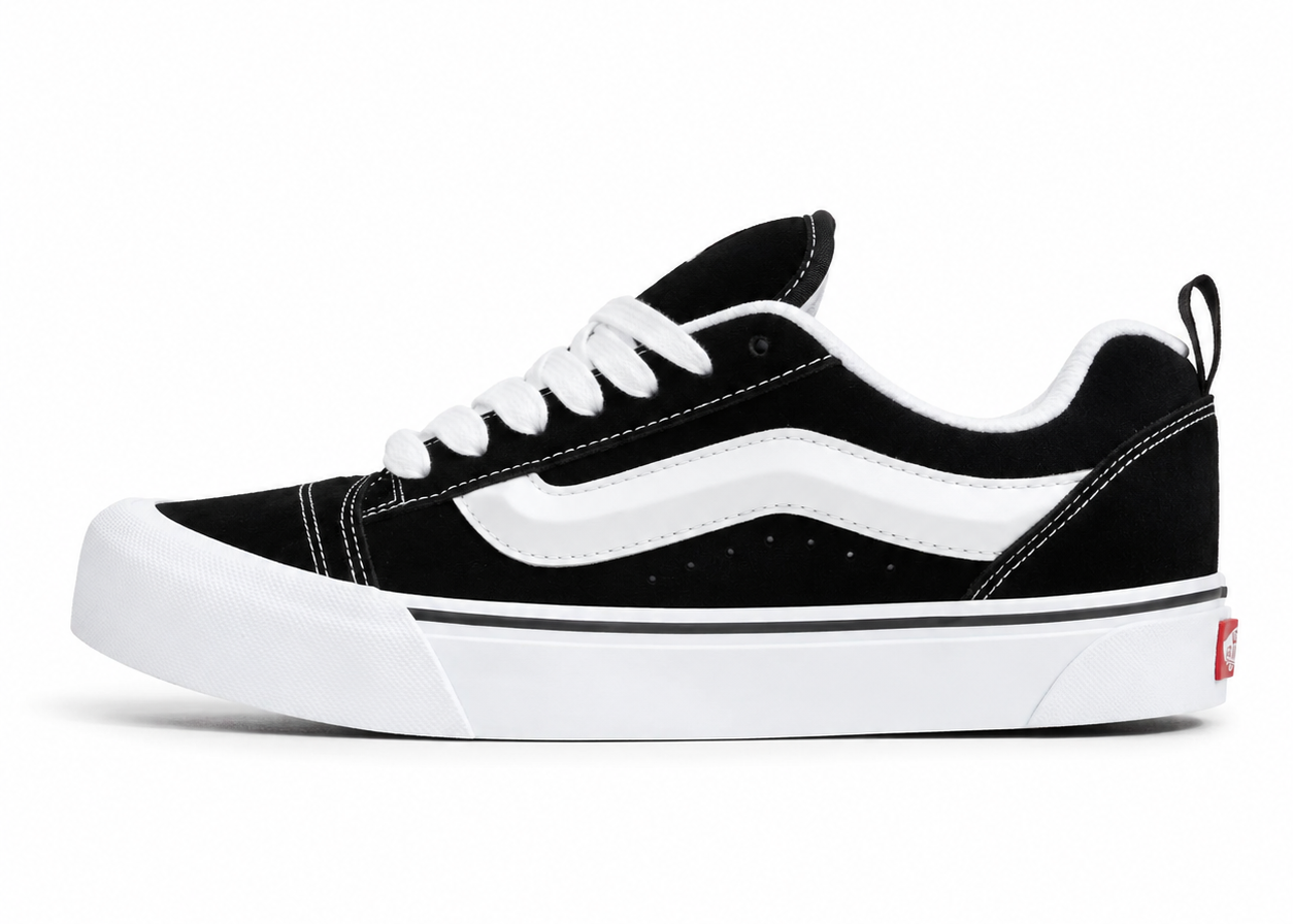 Knu Skool Black True White