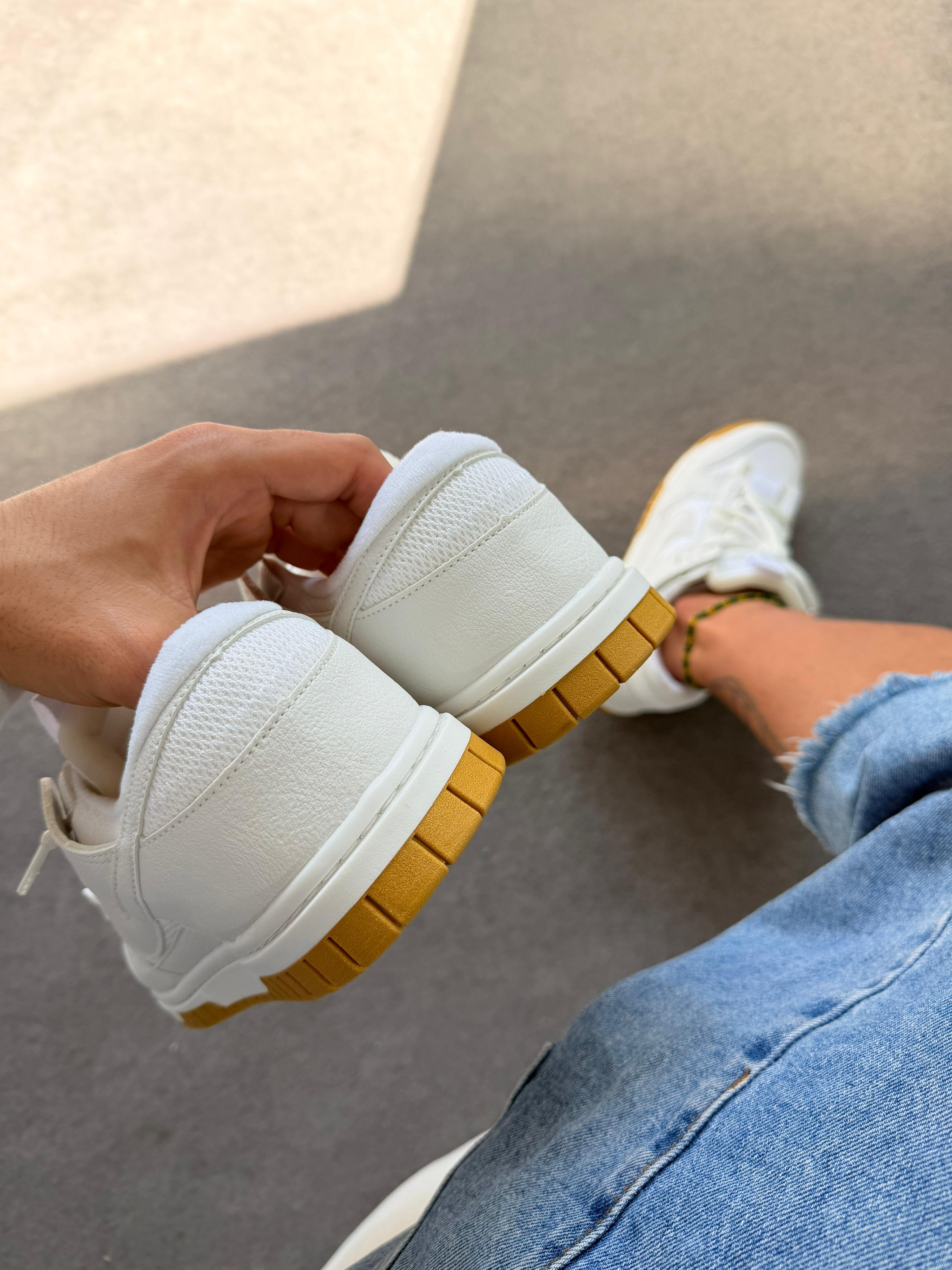 Dunk Low Jumbo “White”