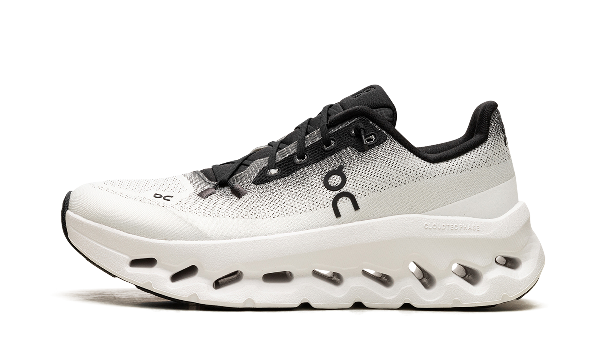 On Running Cloudtilt WMNS "Black/Ivory"