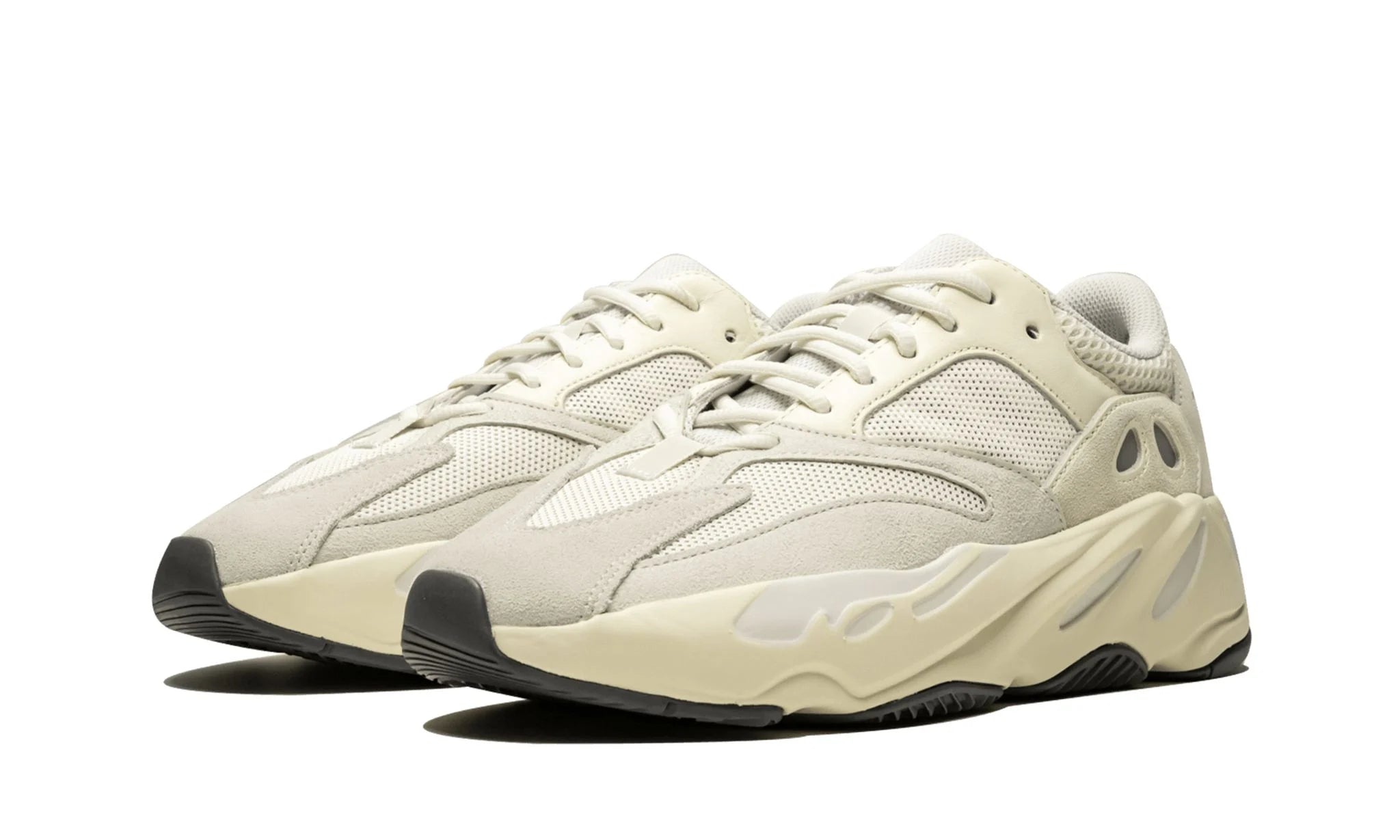 YEEZY BOOST 700 "Analog"