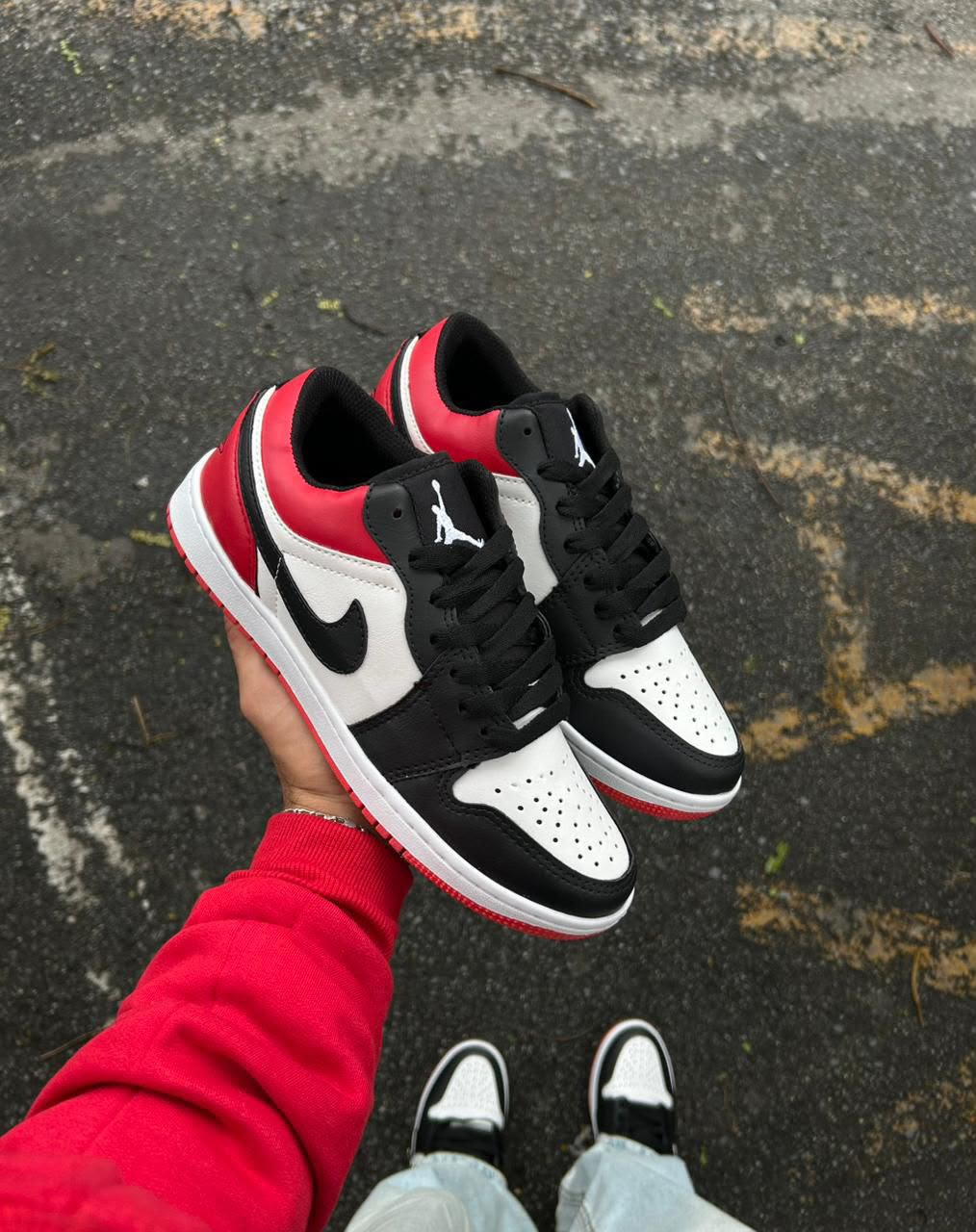 AIR JORDAN 1 LOW  "Black Red"
