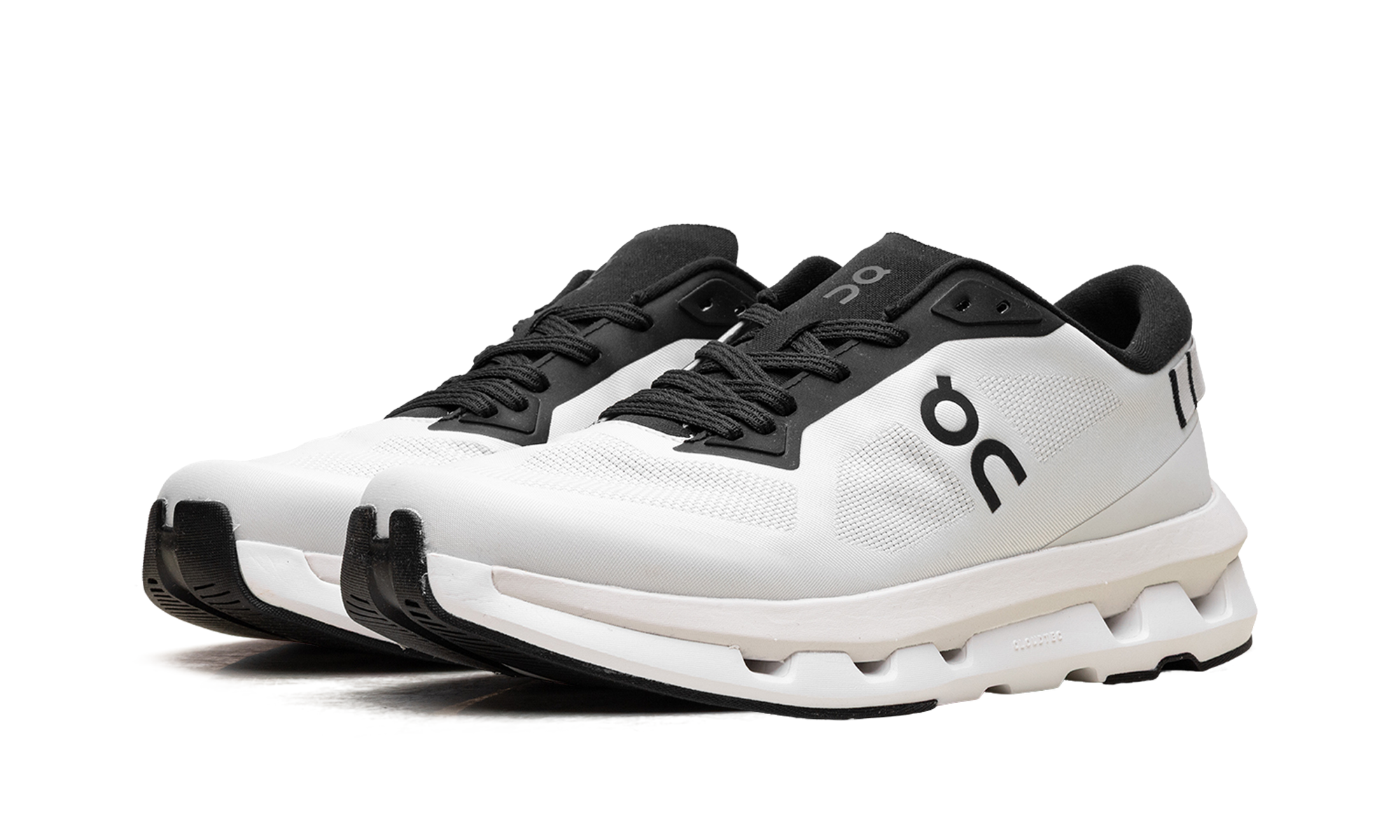 On Running Cloudzone WMNS "Ice Black"