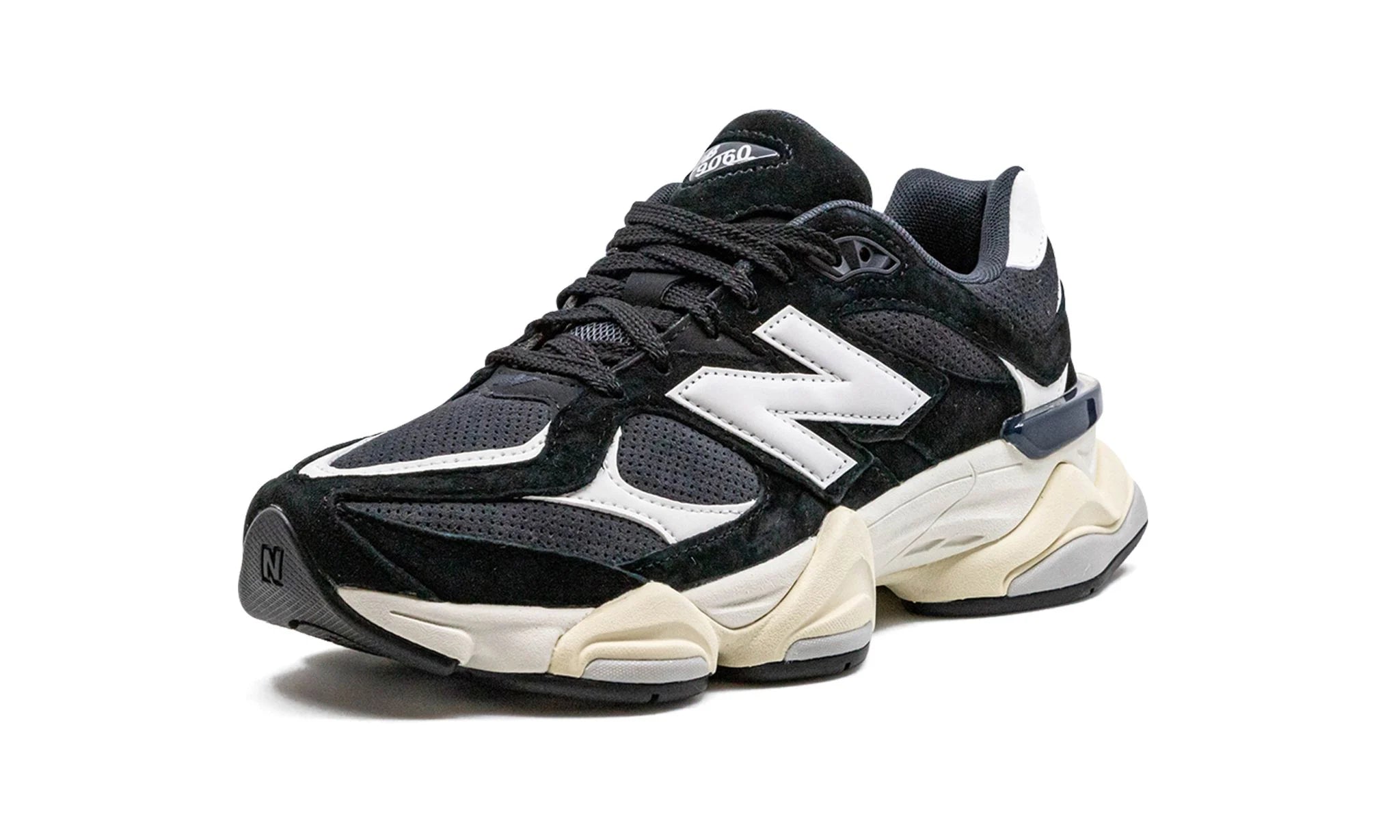 NB 9060 "Black / White"