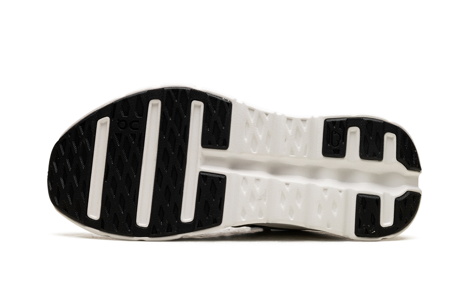 On Running Cloudtilt WMNS "Black/Ivory"